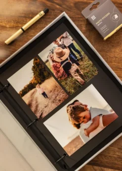 KAILA HI LITTLE ONE Grey - Coffee Table Photo Album (60 Svarta Sidor)