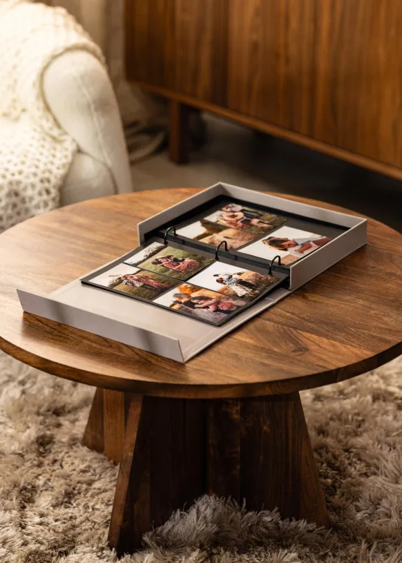 KAILA HI LITTLE ONE Grey - Coffee Table Photo Album (60 Svarta Sidor)
