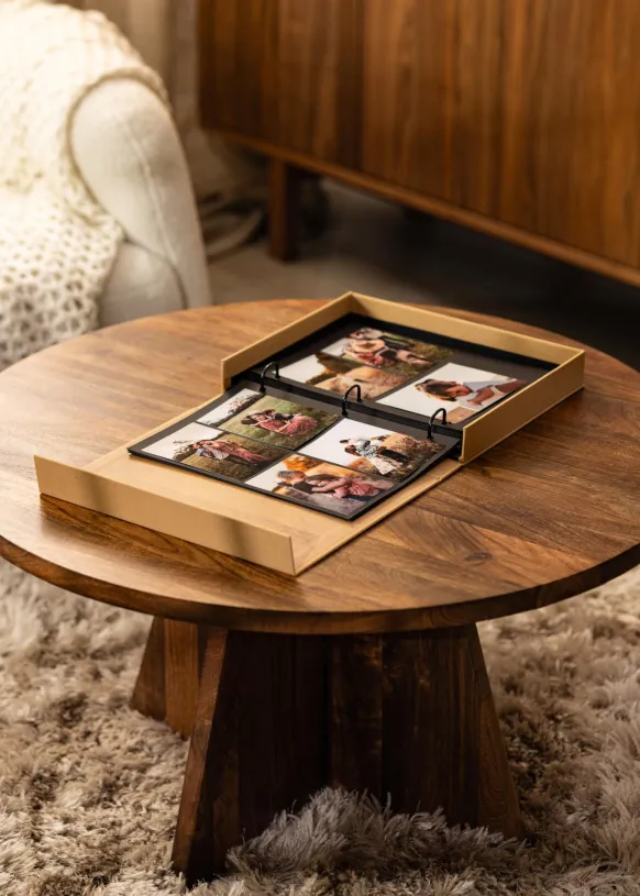 KAILA HI LITTLE ONE Manilla - Coffee Table Photo Album (60 Svarta Sidor)