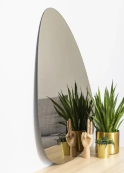 KAILA Spegel Shape I Dark Bronze 70x100 cm