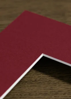 Passepartout Cabernet (Vit kärna) 24x30 cm (17x23)