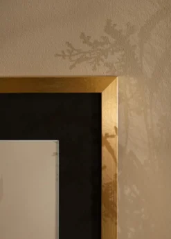 Ram Selection Guld 50x70 cm - Passepartout Svart 33x56 cm