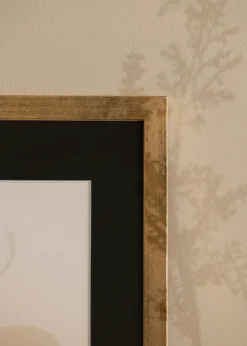 Ram Stilren Guld 20x30 cm - Passepartout Svart 15x22 cm