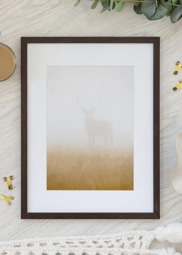 Ram Trendy Valnöt 40x55 cm - Passepartout Vit 29x44 cm